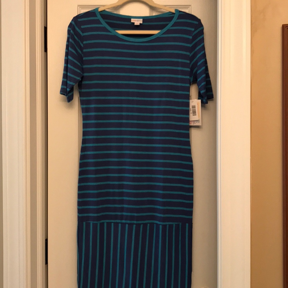 LuLaRoe Julia Medium NWT